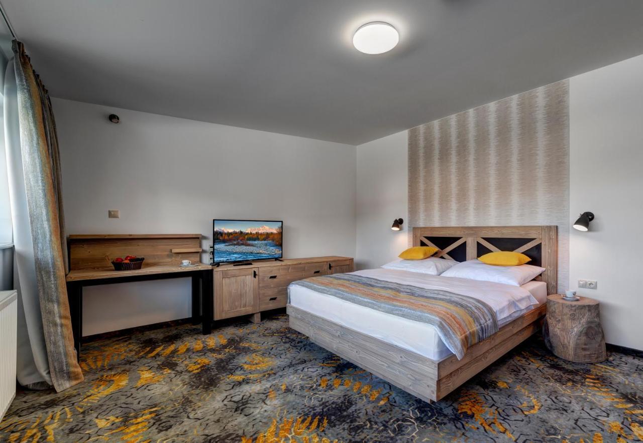 Hotel Strachan Family Jasna Demanovska Dolina Rum bild